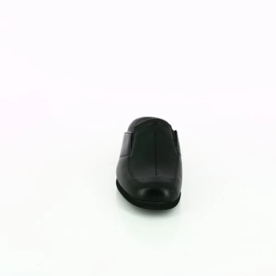 "Kevin Men's Red and Black Comfortable Slippers for Indoor and Outdoor Use"