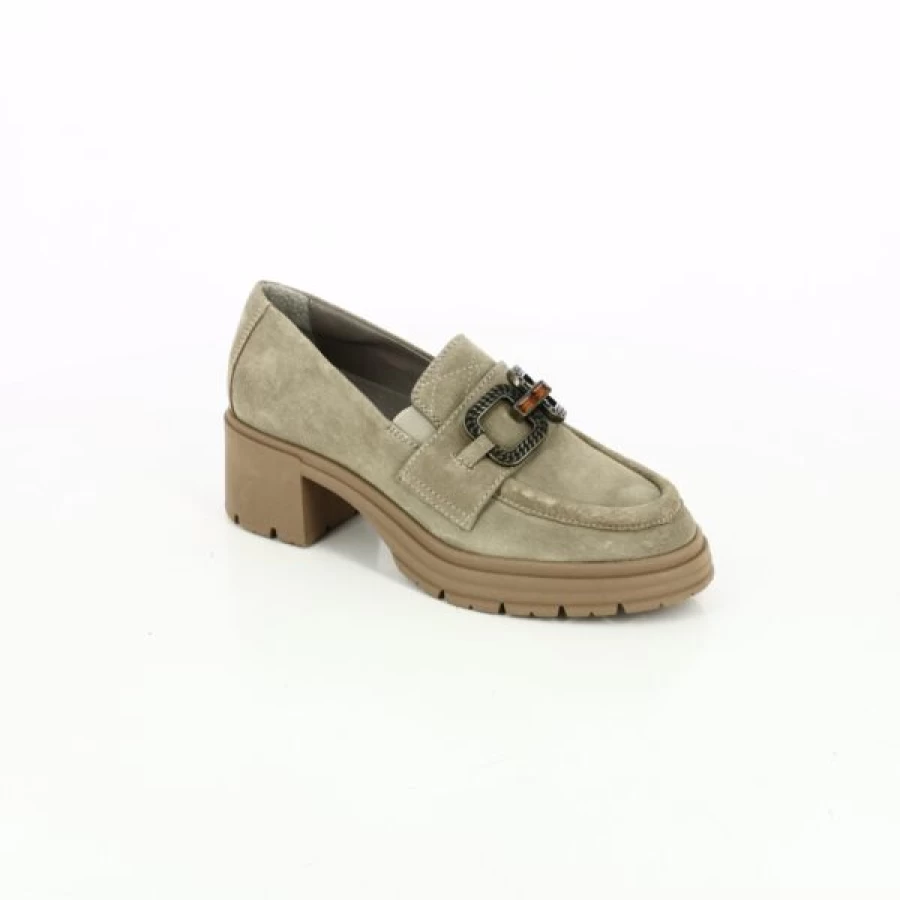 Kevin Men's Beige Loafers - Casual Moccasin Shoes for Comfort & Style