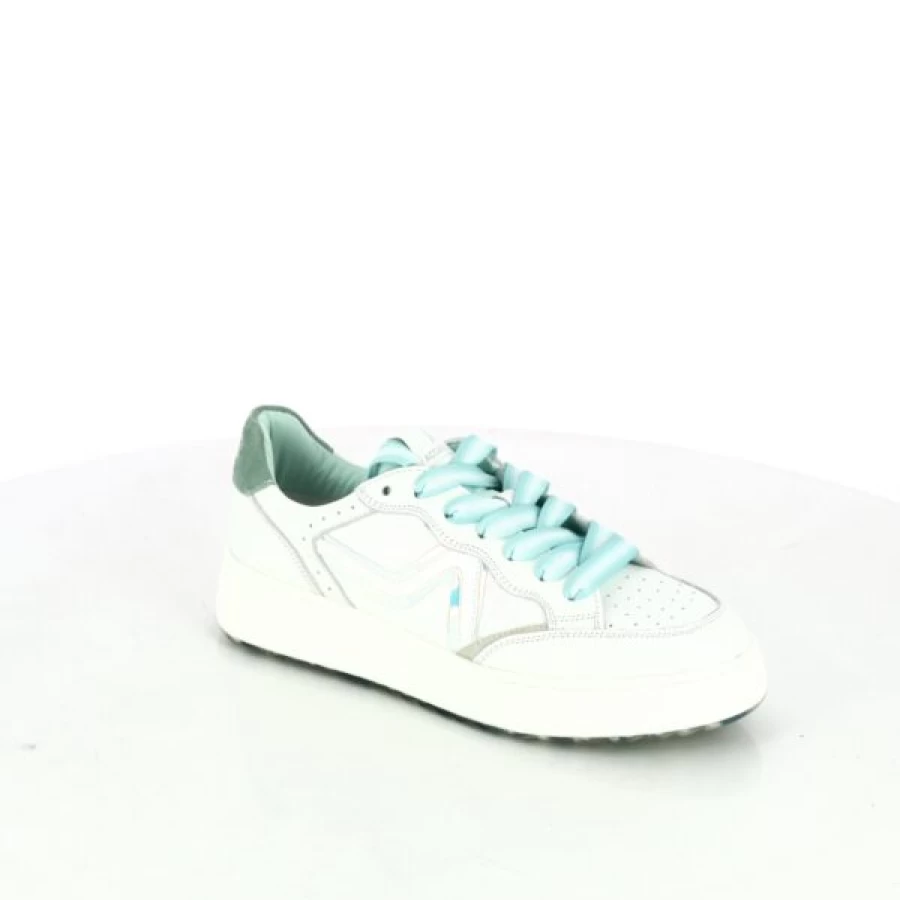 Kevin White Sneakers for Men & Women | 72 Classic Low-Top Casual Shoes | Comfortable & Stylish Baskets