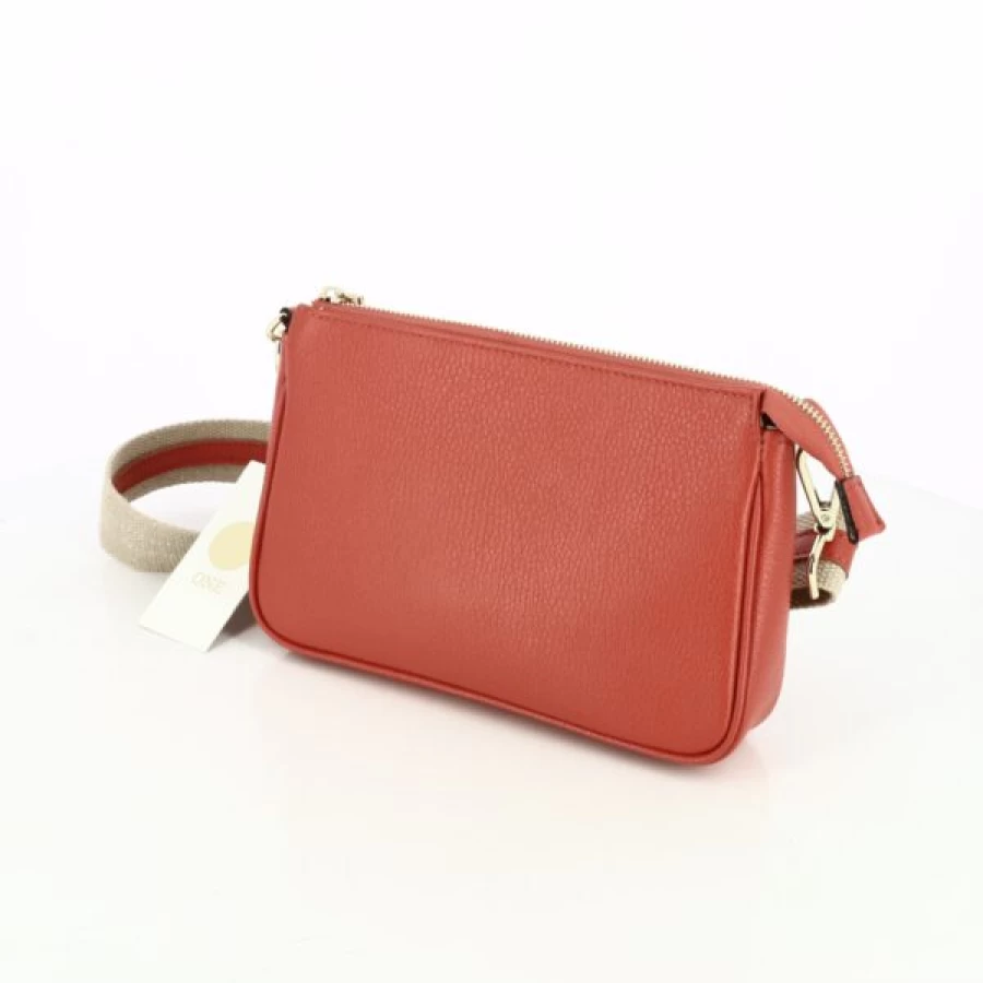 "Kevin Designer Handbags for Women - Stylish Red Point Purses & Fashionable Totes"