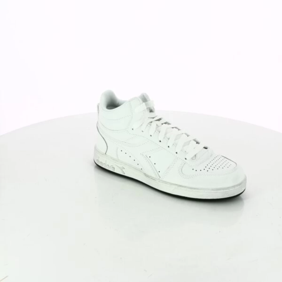 Kevin White Sneakers - Classic Casual Baskets for Men & Women