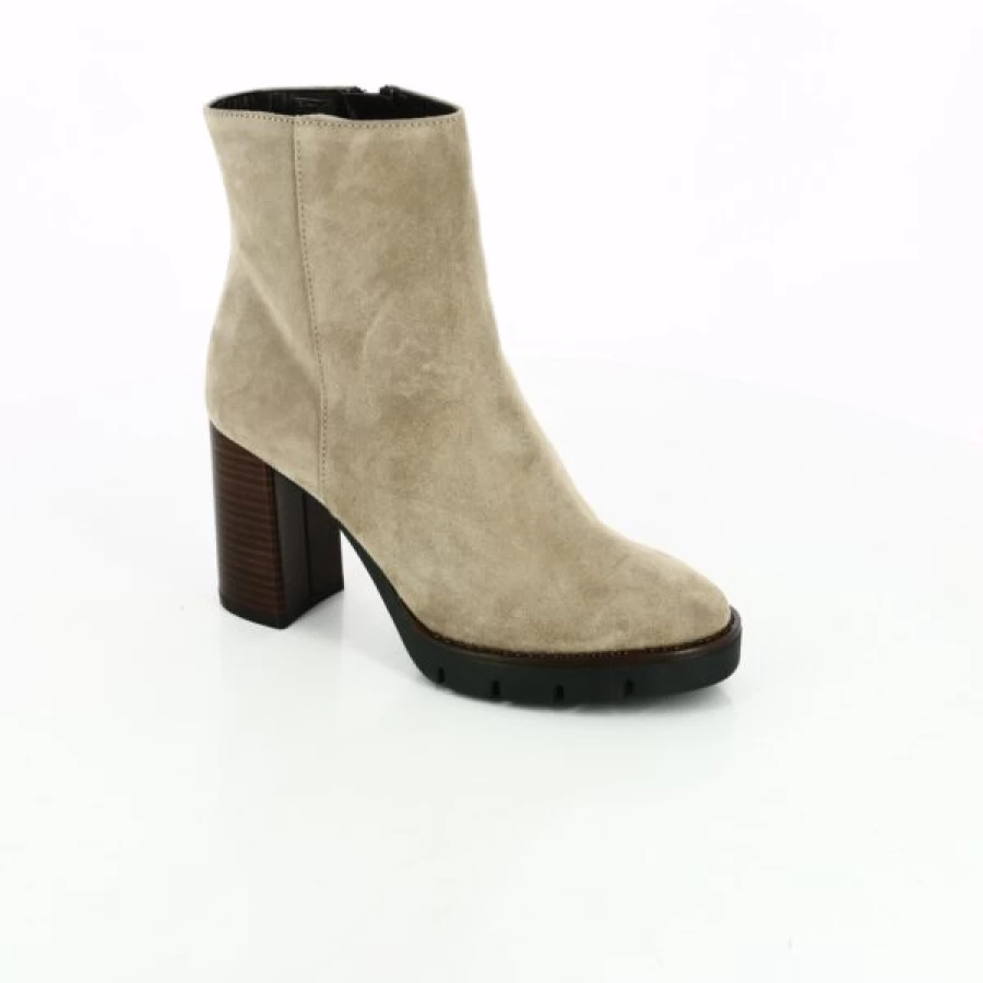 Kevin Women's Beige Ankle Boots - Gioia Style Comfort Casual Winter Booties
