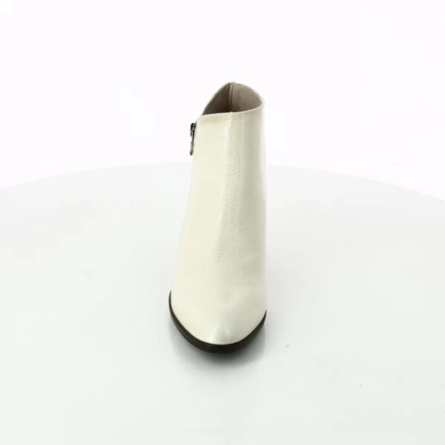 Kevin Women's Ankle Boots in Beige - Stylish Casual Leather Booties for Fall