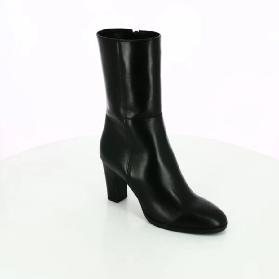 Kevin Women's Black Cypress Ankle Boots - Comfortable Stylish Leather Booties for Fall & Winter