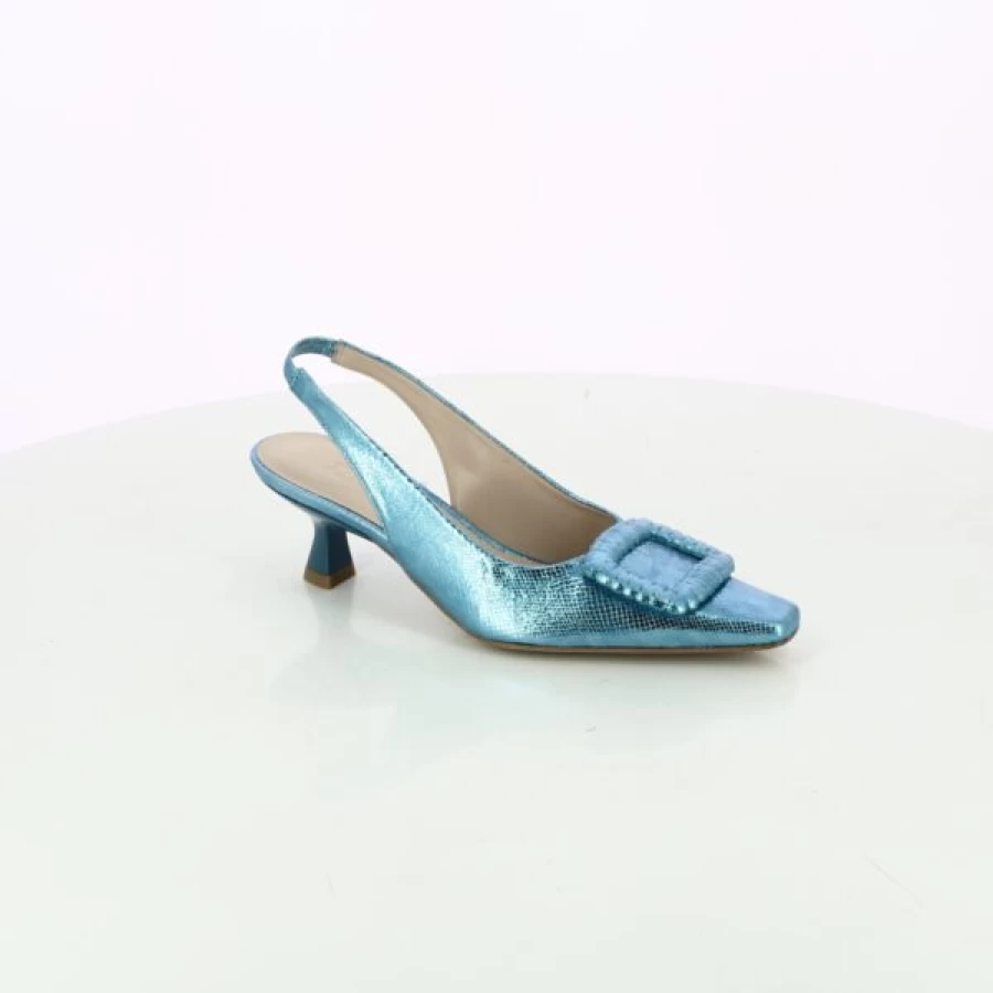 Kevin Zinda Blue Water Pumps - High Performance & Durable Design