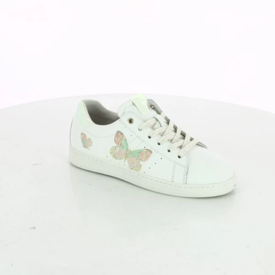 Kevin White Sneakers - Lightweight Comfortable Casual Shoes for Men & Women