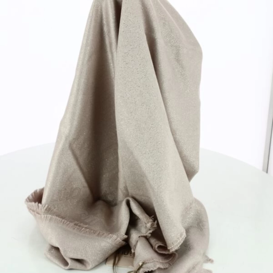 Kevin Pink Luxury Scarf - Soft Women's Fashion Accessory