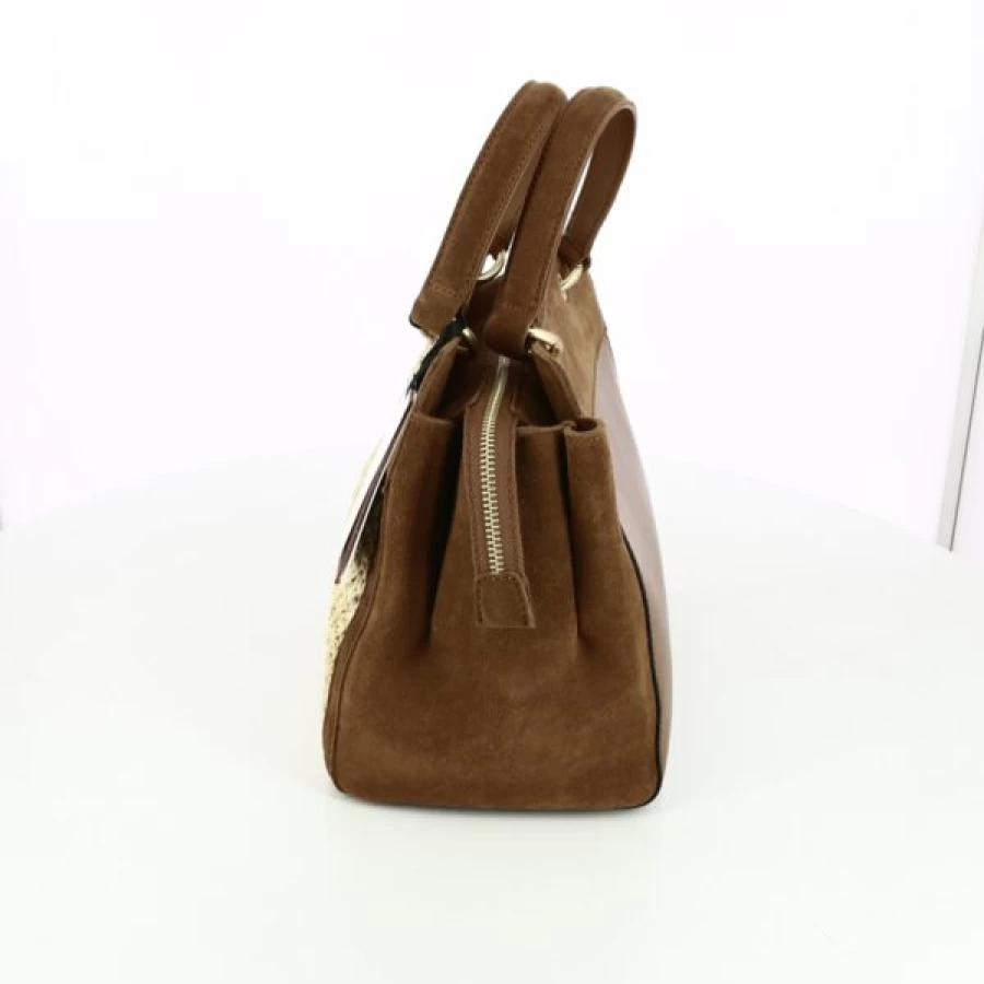 Kevin Etrier Leather Handbag in Cognac Brown - Stylish Crossbody Purse for Women