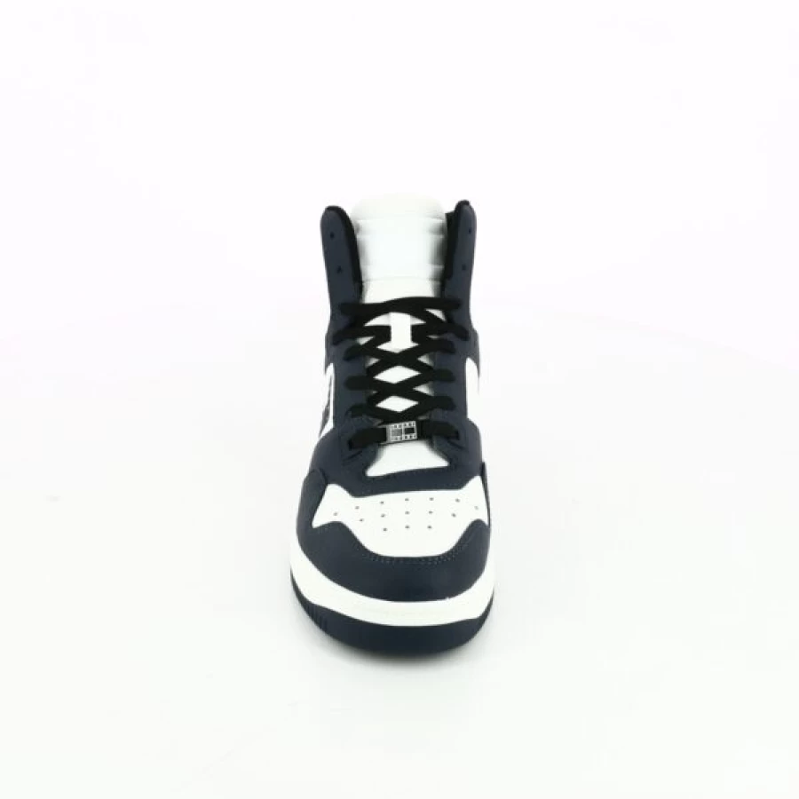 Kevin White Sneakers - Casual Comfortable Fashion Tennis Shoes for Men & Women