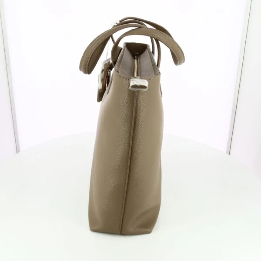 Kevin Leather Handbags for Women - Elegant Cognac Shoulder Bag