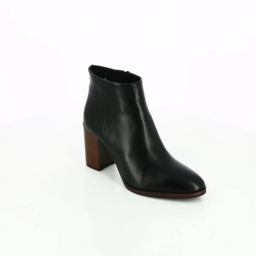 Kevin Black Ankle Boots for Women - Stylish Miss Behave Design
