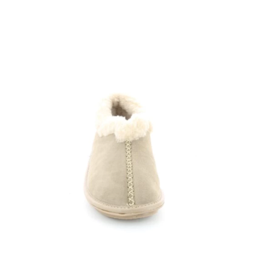 "Kevin Comfortable Beige Cypress Slippers for Men and Women – Soft Indoor Outdoor House Shoes"
