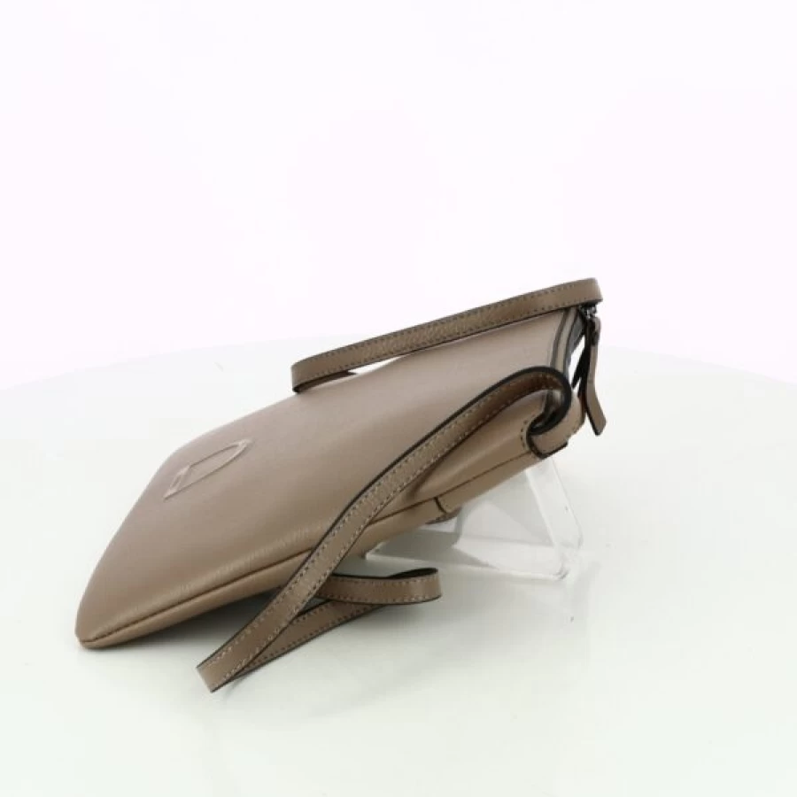 Kevin Taupe Handbag – Stylish Etrier Design for Women