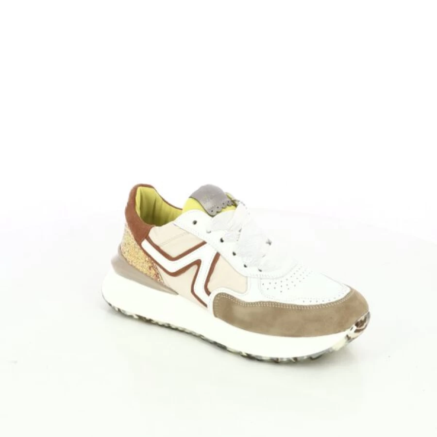 Kevin Beige Sneakers for Men & Women | Casual Comfort 72 Collection | Fashionable Low-Top Lace-Up Shoes