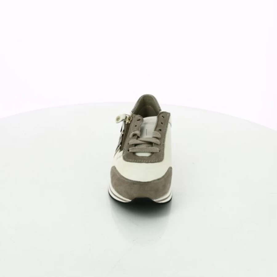 Kevin Beige Casual Sneakers - Lightweight Comfortable Walking Shoes for Men & Women