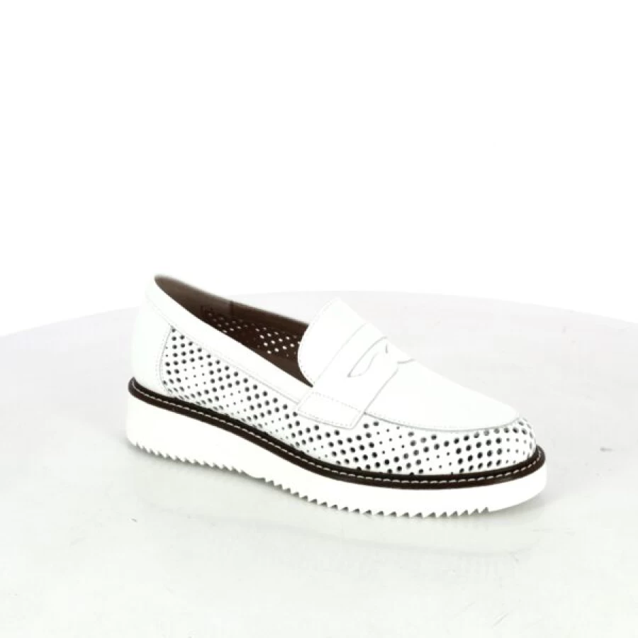 Kevin White Loafers for Men - Classic Moccasin Style Pitillos Slip-On Shoes