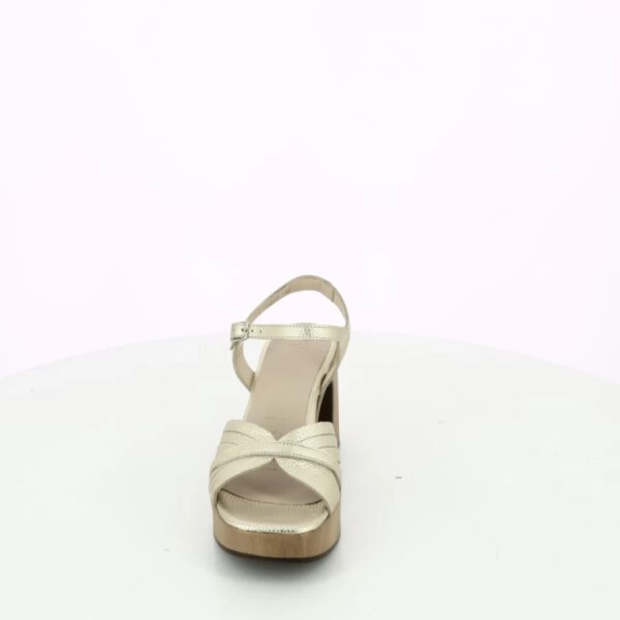 Kevin Luxury Gold Sandals – Premium Comfort & Style Wonders Sandals for Men & Women