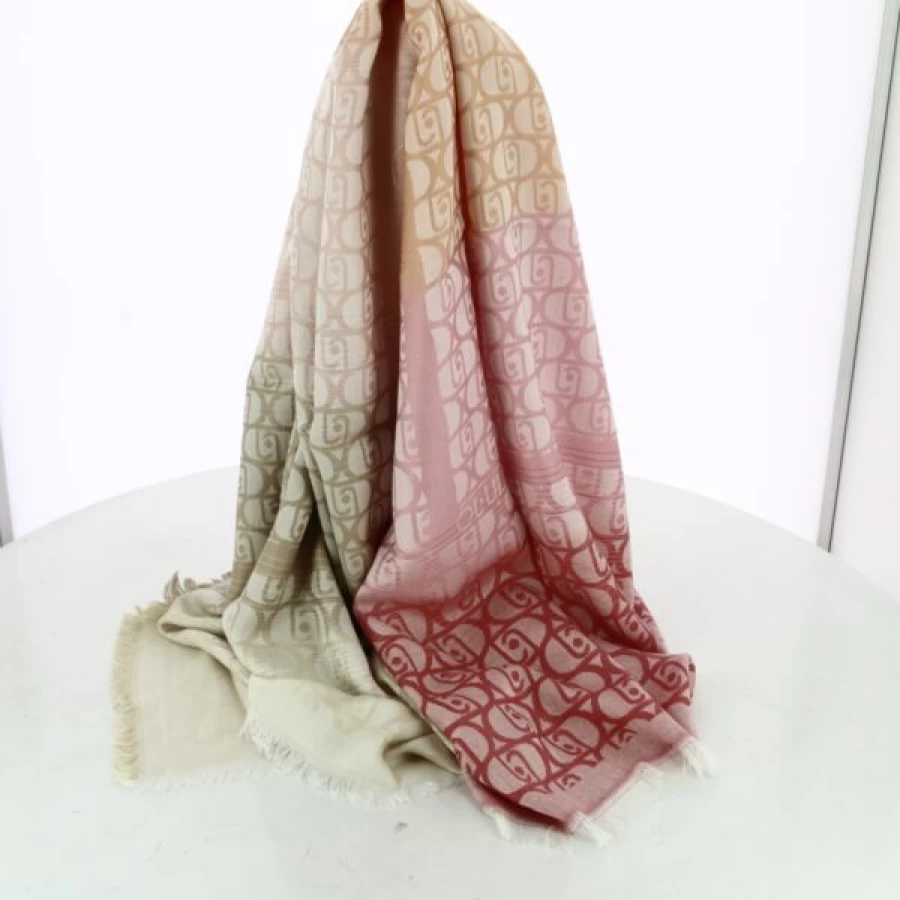 Kevin Pink Scarf - Soft & Stylish Women's Fashion Accessory