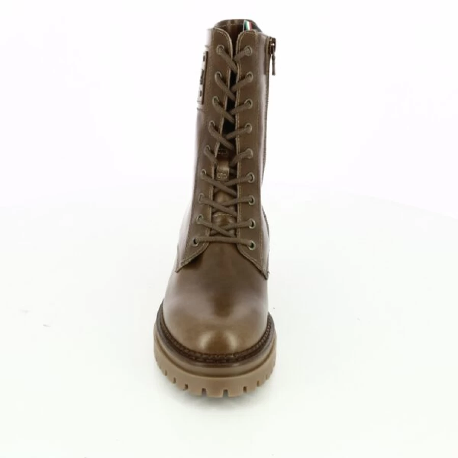 Kevin Cognac Leather Ankle Boots for Women - Stylish Nerogiardini Inspired Booties
