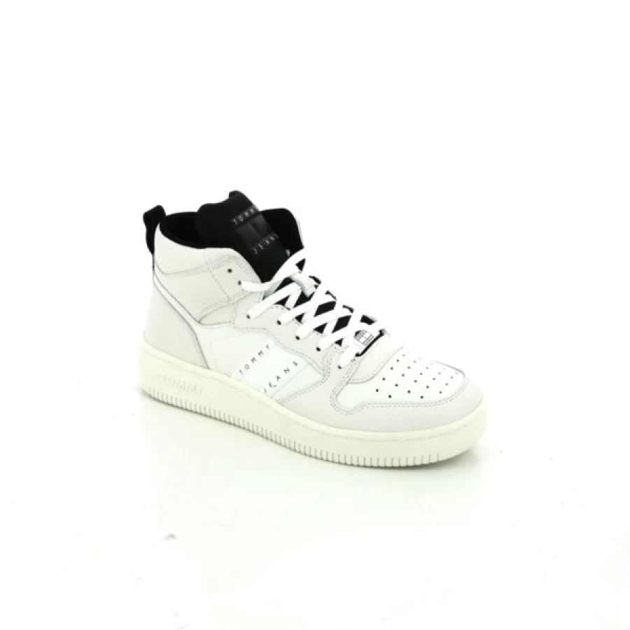 Kevin White Sneakers - Classic Casual Shoes for Men & Women