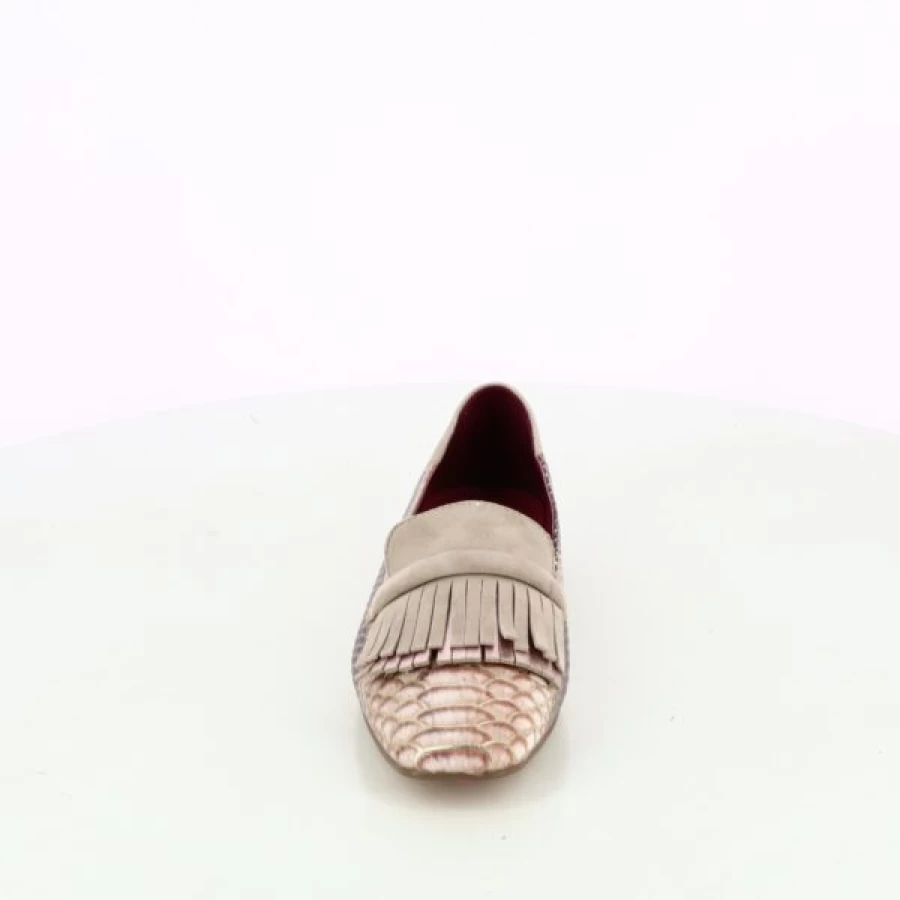Kevin Pink Loafers - Classic Moccasin Style for Men & Women