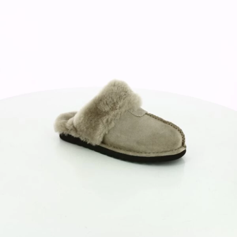 "Kevin Women's Red Taupe Slippers – Soft & Comfortable House Shoes"