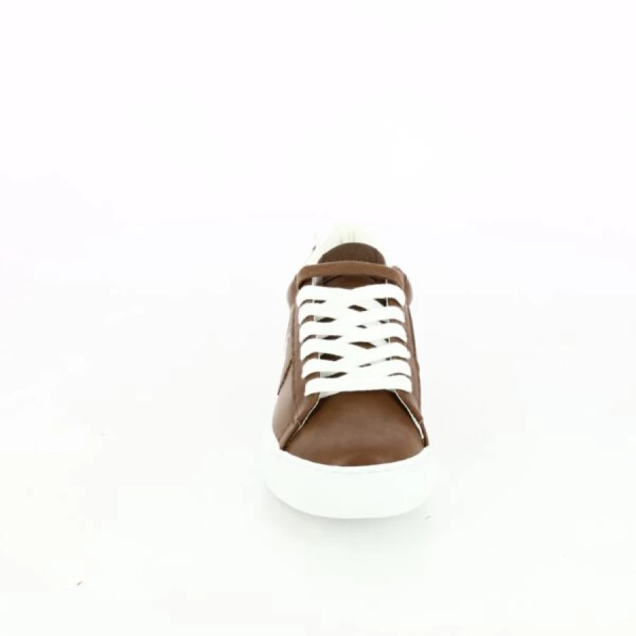 Kevin Cognac Leather Sneakers - Classic Casual Shoes for Men
