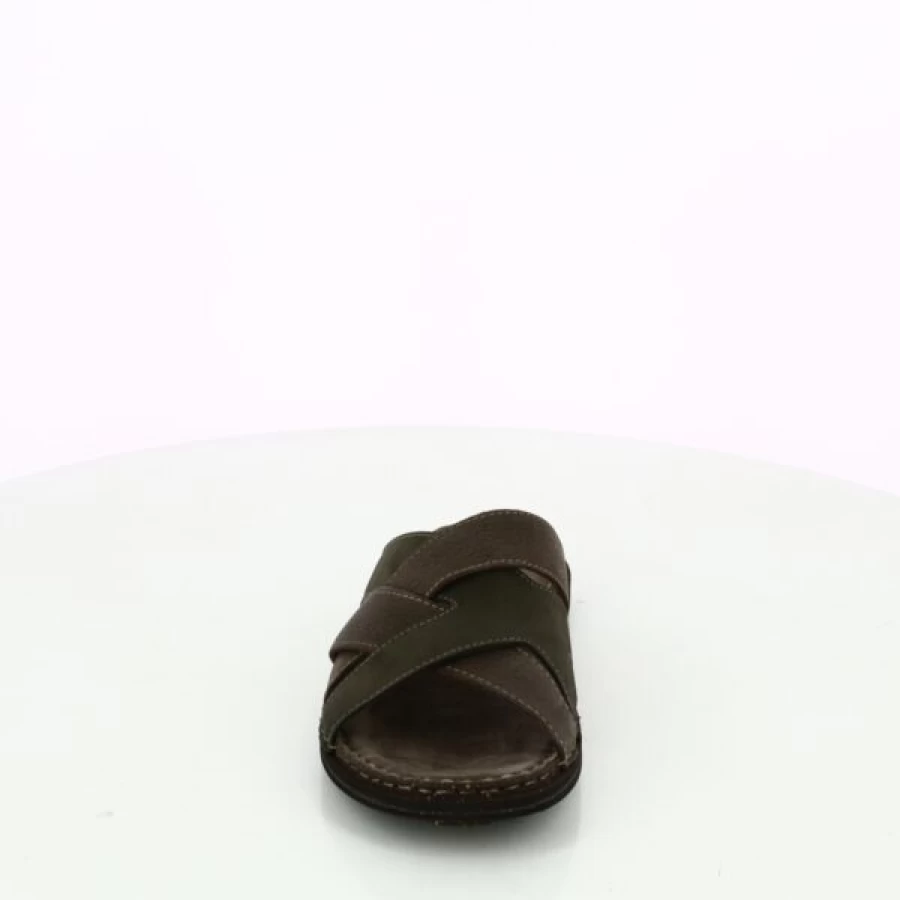 "Kevin Men's Brown Cypress Comfortable Soft Slippers for Indoor and Outdoor Use"
