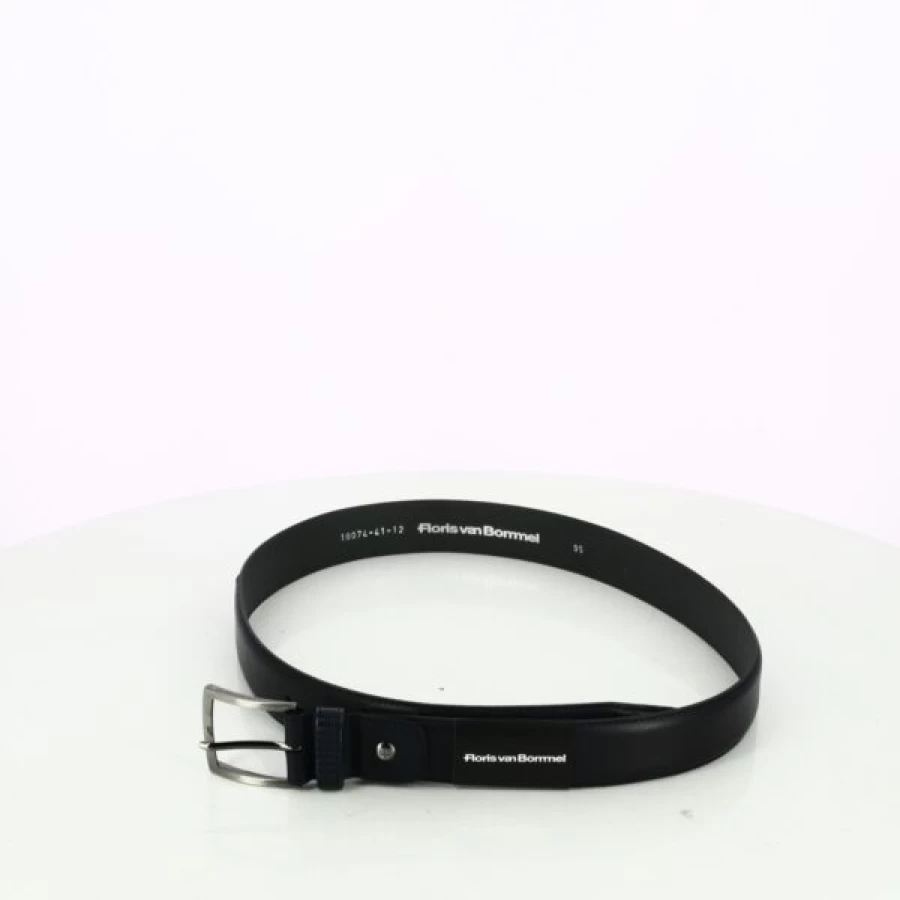 Kevin Men's Blue Leather Belt - Stylish Casual Dress Accessory