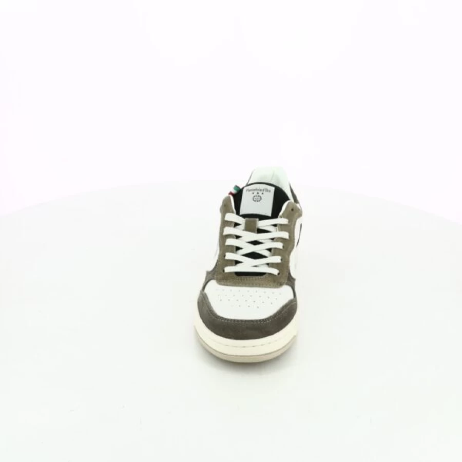 Kevin White Sneakers - Classic Baskets for Men & Women | Pantofola D'Oro Style