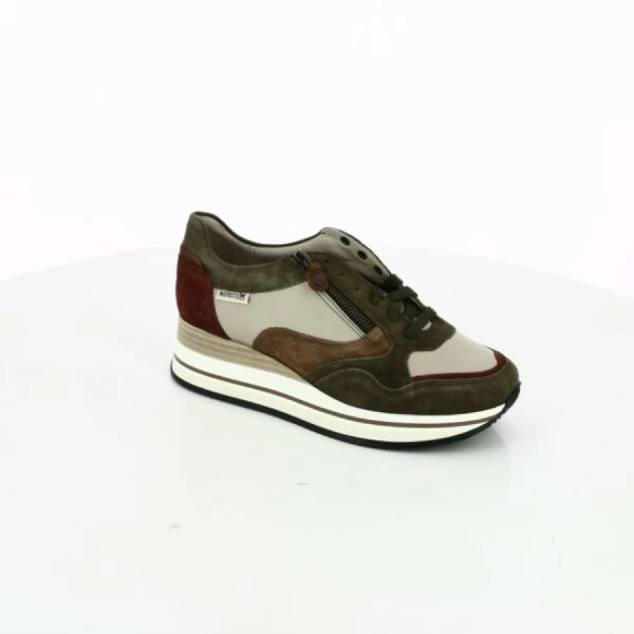 Kevin Beige Casual Sneakers - Comfortable Walking Shoes for Men & Women