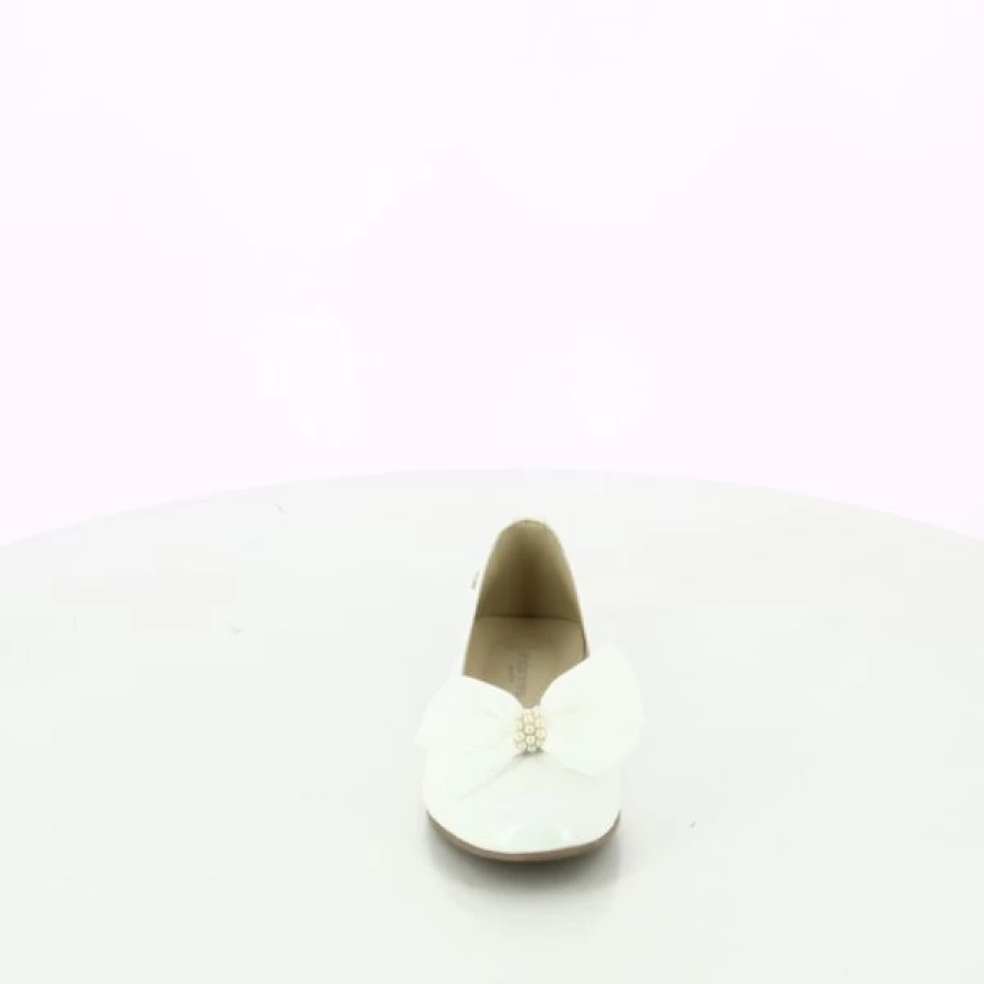 Kevin Women's White Ballerina Flats - Classic Comfortable Ballet Shoes